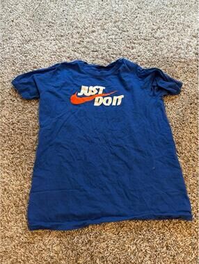 Nike Boys XL Blue Casual T-Shirt Just Do It Graphic